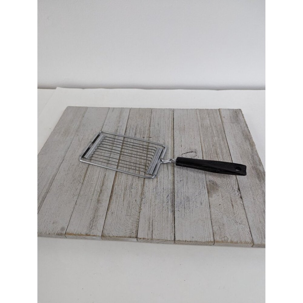Vintage Ekco Miracle Tomato Slicer Kitchen Gadget Black Handle